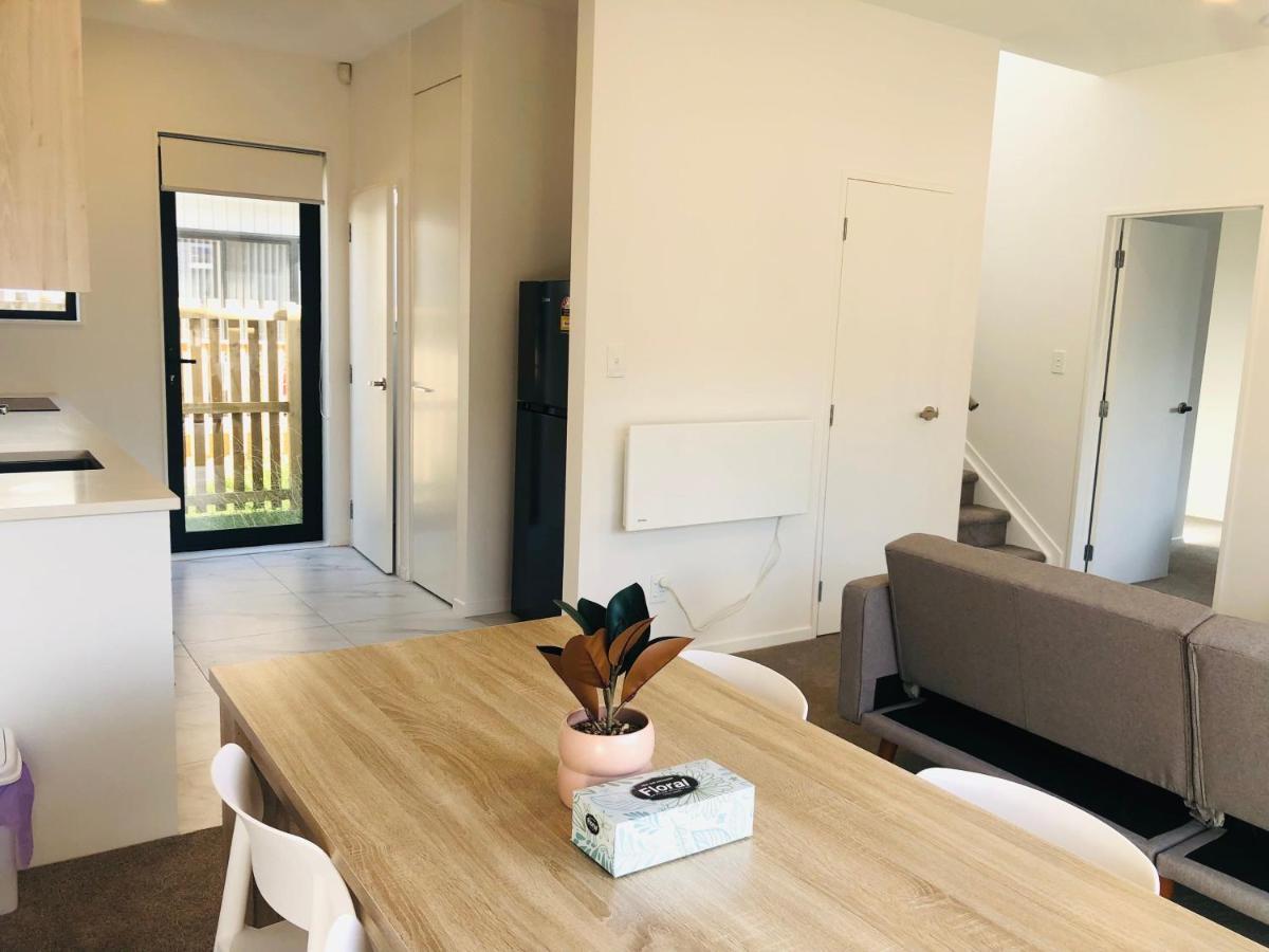 Cozy Brand New Townhouse 24 Villa Auckland Bagian luar foto
